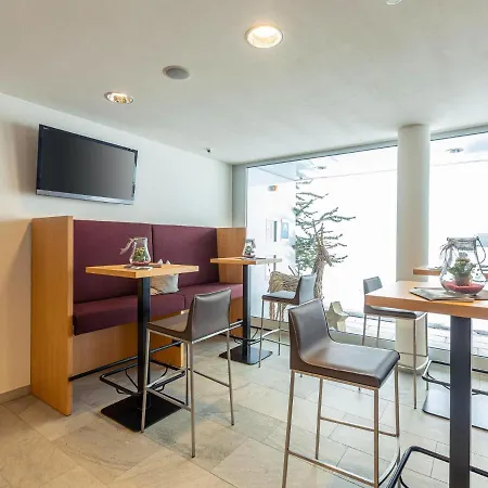 Swanky In Near Slopes With 2 Sauna 아파트 Hoggen
