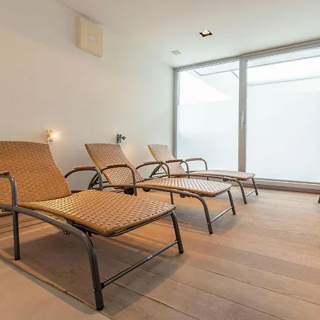 Swanky In Near Slopes With 2 Sauna